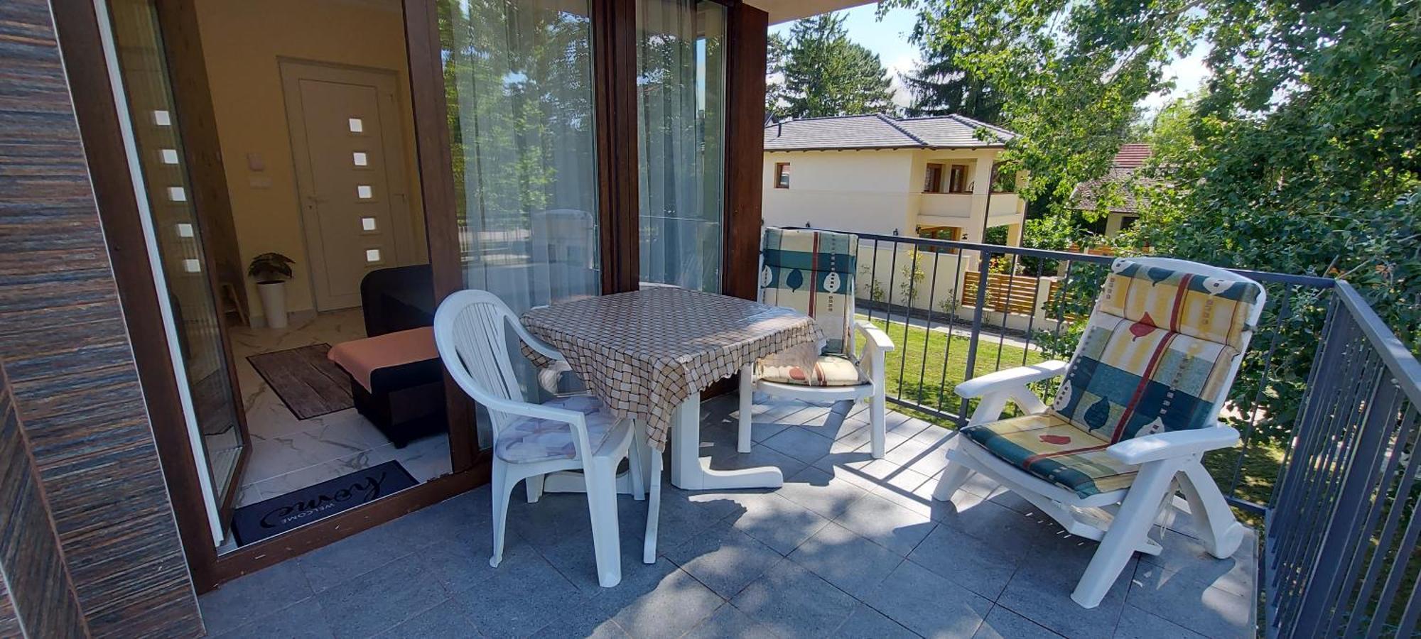 Balatoni Aranyparti Apartmanok Шіофок Екстер'єр фото