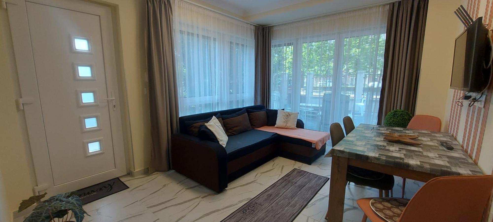 Balatoni Aranyparti Apartmanok Шіофок Екстер'єр фото